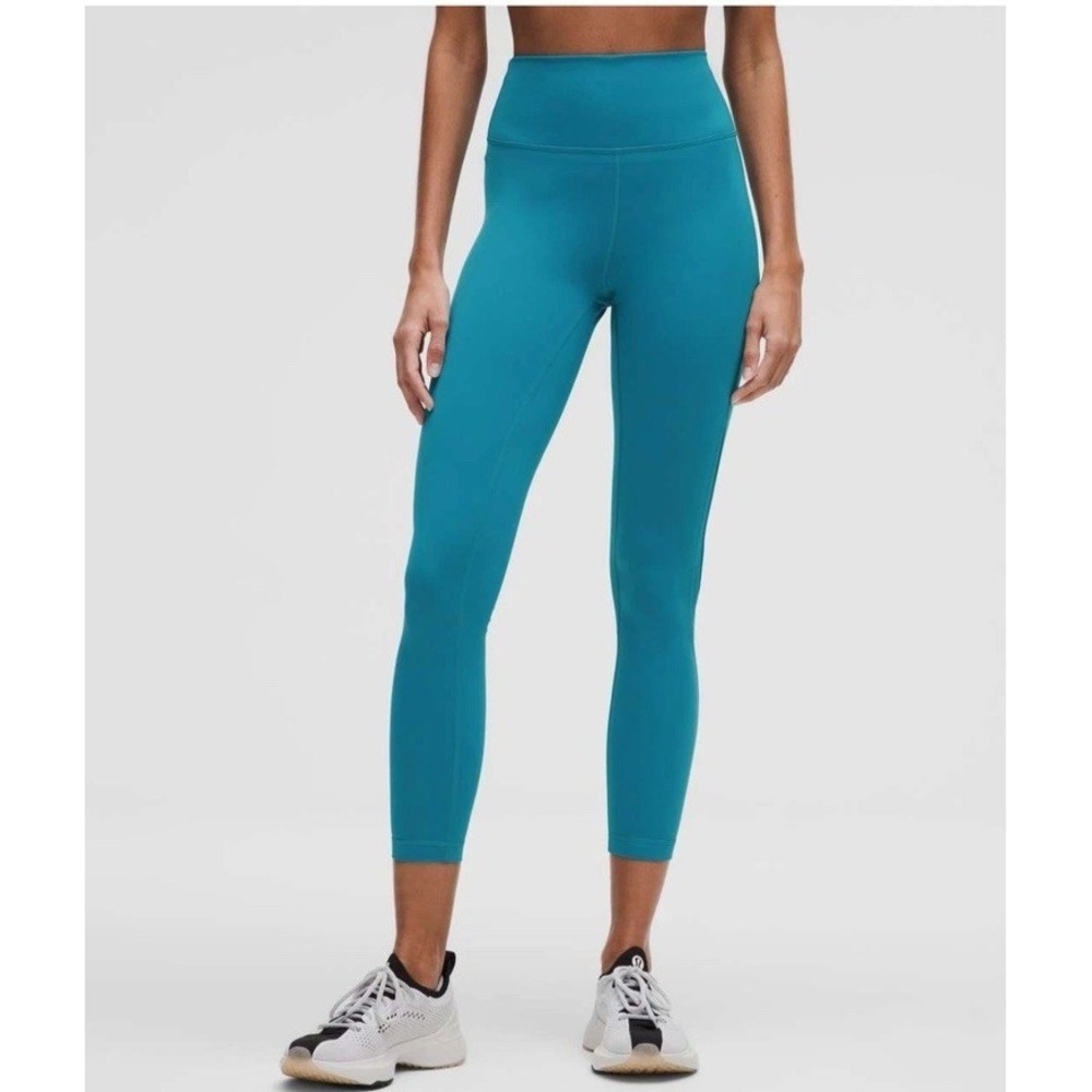 NWT LULULEMON Wunder Train Mesh Panel High Rise Tight 25"‎ size 4 Quick Dry